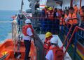 PT Surya Timur Line Group Tegaskan Komitmen Keselamatan Lewat Simulasi Darurat di Kapal Eirine